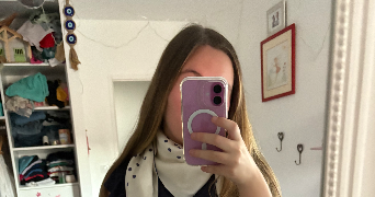 aimee pet sitter à AUROS 33124_0