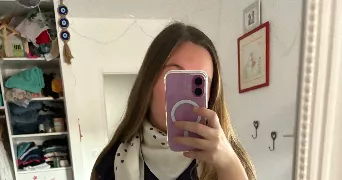 aimee pet sitter à AUROS 33124