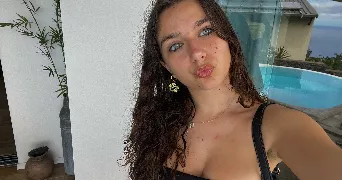 tania pet sitter à DRAVEIL 91210