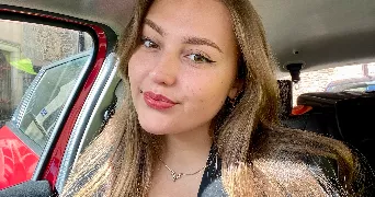 diane pet sitter à VILLENEUVE LES MAGUELONE 34750