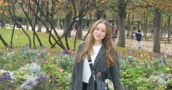 kenza pet sitter à PARIS 15 75015