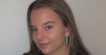 nina dog sitter à BORDEAUX 33000