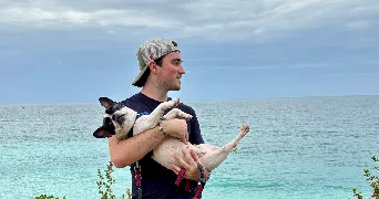 tanguy pet sitter à NIMES 30000