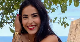 laurie pet sitter à QUINCIEUX 69650