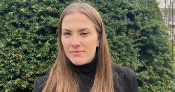 lucie pet sitter à ST ARNOULT EN YVELINES 78730_0