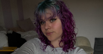 lucie pet sitter à ARLES 13200_0