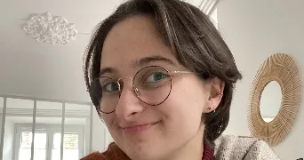 agathe pet sitter à DIJON 21000