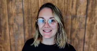 pauline pet sitter à ECOMMOY 72220