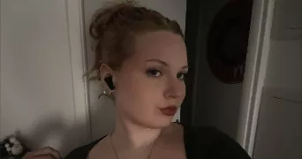 cyrielle pet sitter à BUSSY ST GEORGES 77600