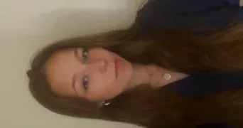 juliette pet sitter à PERNES LES FONTAINES 84210