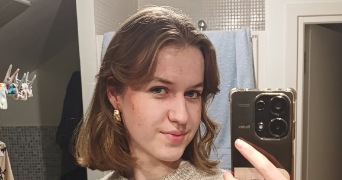 julia pet sitter à BELLERIVE SUR ALLIER 03700_0