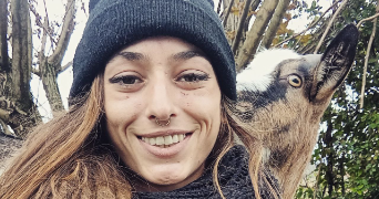 sarah pet sitter à NEBIAN 34800_1