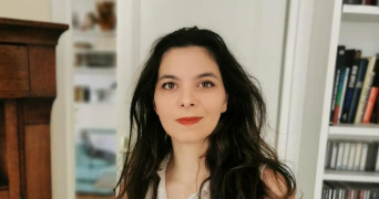 alexiane pet sitter à  92100