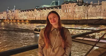 chloé pet sitter à Vélizy-Villacoublay 78140