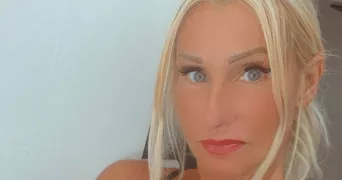 rachel pet sitter à VILLENEUVE LOUBET 06270