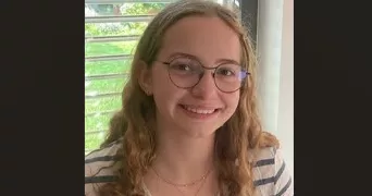 sarah pet sitter à PARIS 04 75004