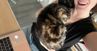 louise pet sitter à LYON 06 69006_3