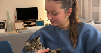 eugénie pet sitter à COURBEVOIE 92400_0