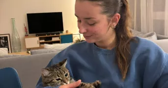 eugénie pet sitter à COURBEVOIE 92400