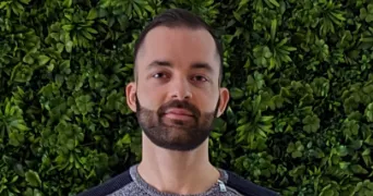 thibaud pet sitter à PARIS 15 75015