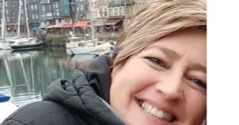 isabelle pet sitter à CHAMPS SUR MARNE 77420