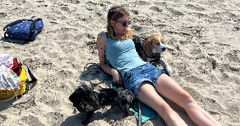 laure pet sitter à HERLIES 59134_1