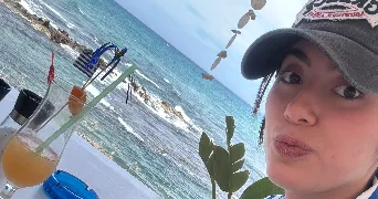 claudia pet sitter à NIMES 30000