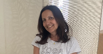 evelyne cat sitter à PARIS 17 75017_0