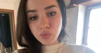 léa pet sitter à SIGEAN 11130