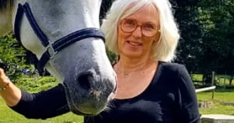 marie pierre pet sitter à VERSON 14790