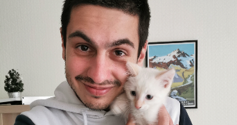 quentin pet sitter à ST LAURENT DU VAR 06700_1