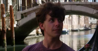 quentin pet sitter à PARIS 10 75010