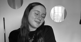 jeanne pet sitter à MONTLOUIS SUR LOIRE 37270
