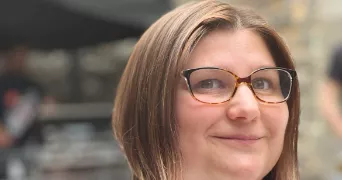 sandrine pet sitter à COUVIN 5660