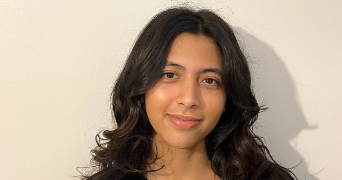kahina pet sitter à Paris 75020_0