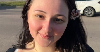 nina pet sitter à CHAMPIGNY SUR MARNE 94500_0