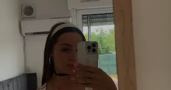 emilie pet sitter à BREBIERES 62117