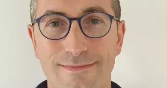 nicolas pet sitter à COLLONGES AU MONT D OR 69660