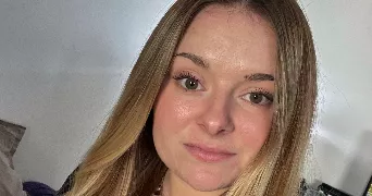 lauralie  pet sitter à CARRIERES SUR SEINE 78420