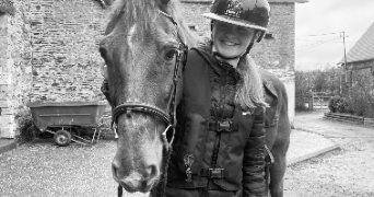hippolyne pet sitter à LE HOM 14220_2
