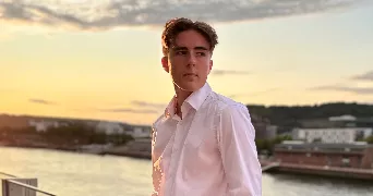 hector pet sitter à PARIS 16 75016