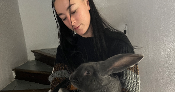 lou pet sitter à TRANS EN PROVENCE 83720_1
