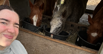 manon pet sitter à RESTIGNE 37140_1