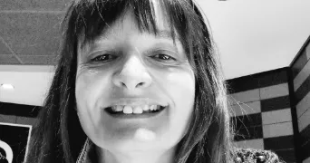 sandra pet sitter à PARIS 17 75017