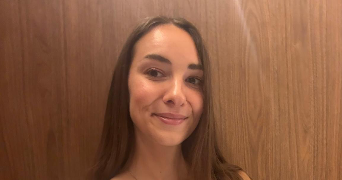 laura pet sitter à CORZE 49140_0