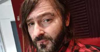 ludovic pet sitter à CHATEAUNEUF SUR LOIRE 45110