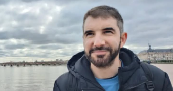 julien pet sitter à AIX EN PROVENCE 13090