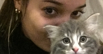 charlene pet sitter à MONT ST AIGNAN 76130_3