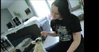 flora pet sitter à ORVAULT 44700_0