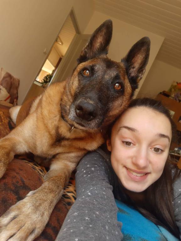 charlotte pet sitter à CHATEAUNEUF DU RHONE 26780_2